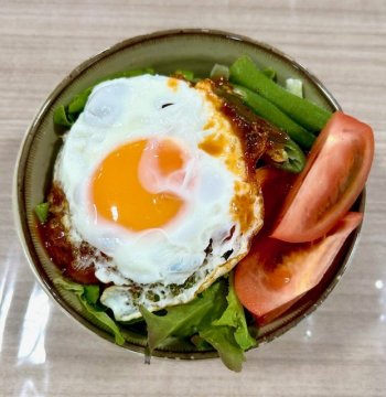 ロコモコ丼作り